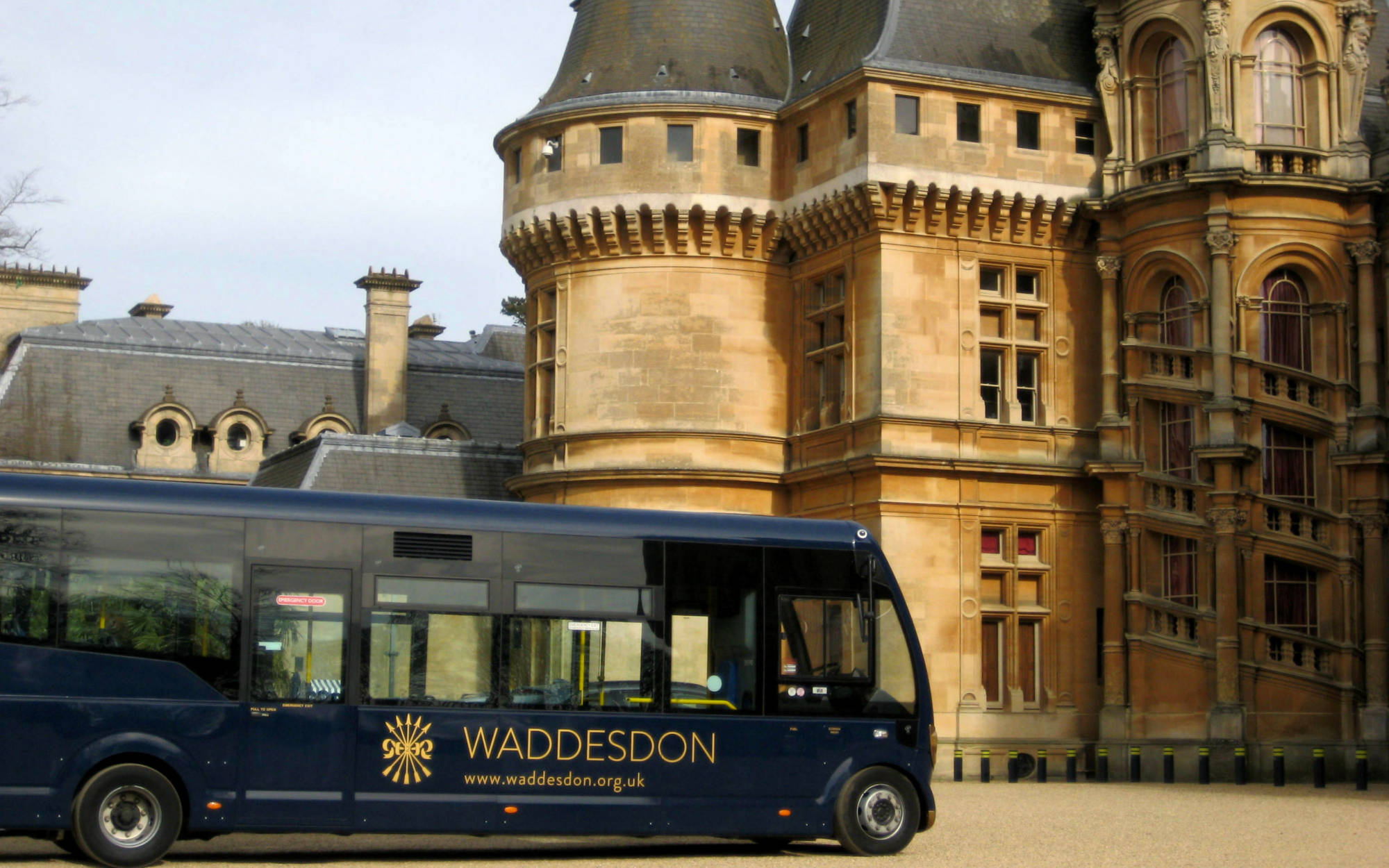 Waddesdon shuttle bus at the North Front of the house
