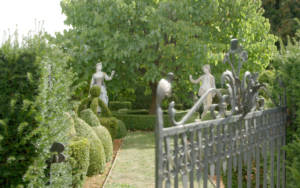 Eythrope gardens