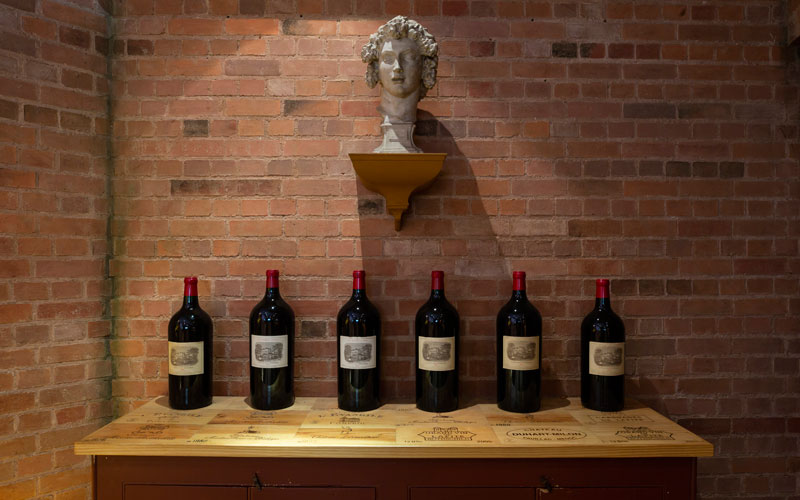 English sparkling wine month Waddesdon Manor