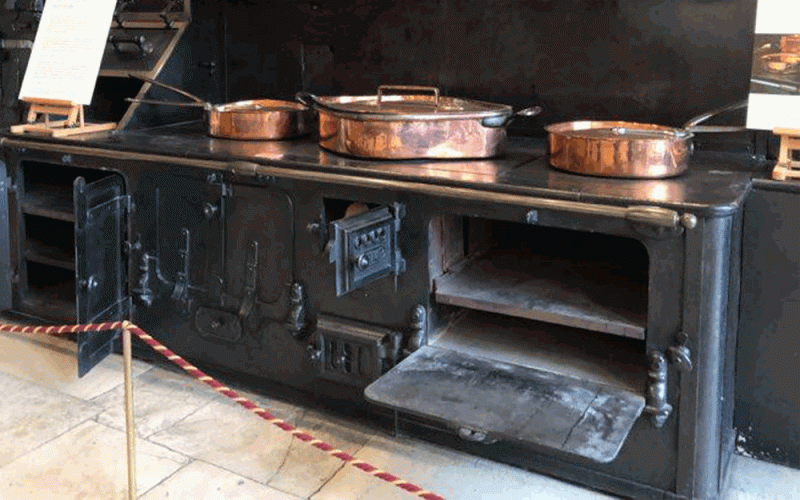 oth-principal-ranges-have-central-fire-boxes,-either-side-of-which-are-stone-lined-ovens.