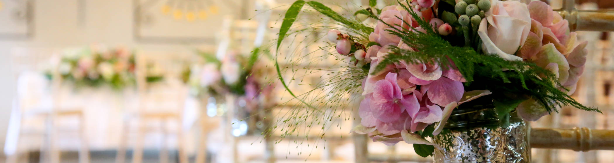 Five Arrows Hotel, Old Coach House flowers