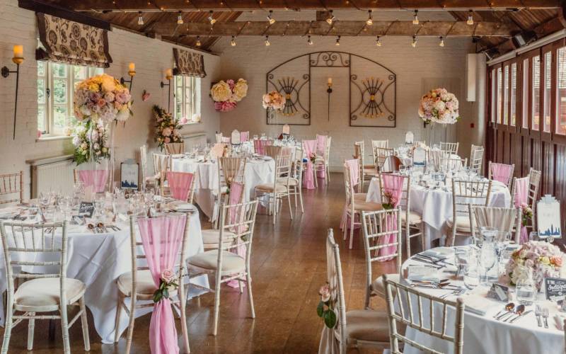 weddings-five-arrows-hotel-reception-potters-instinct-photography-medium-3000-1875